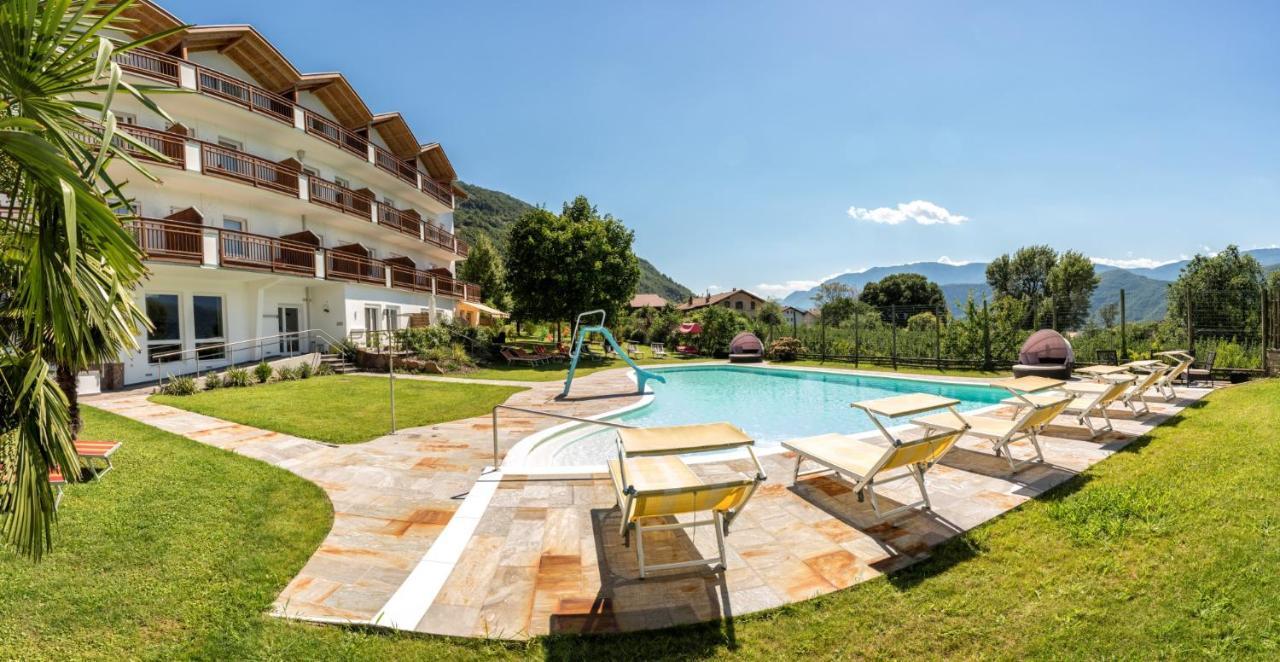 Hotel Garni Gruener Baum Лайвес Экстерьер фото